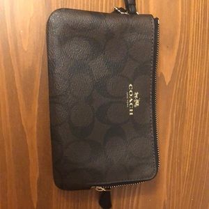 Coach Double Zip Wristlet